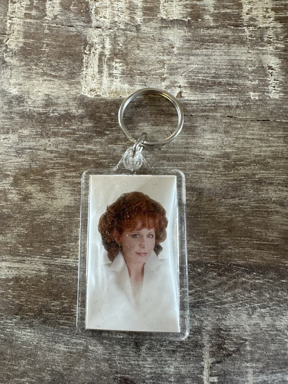 Vintage Keychain Reba McEntire ‘97 Key Ring Acrylic Fob Country Music Artist USA
